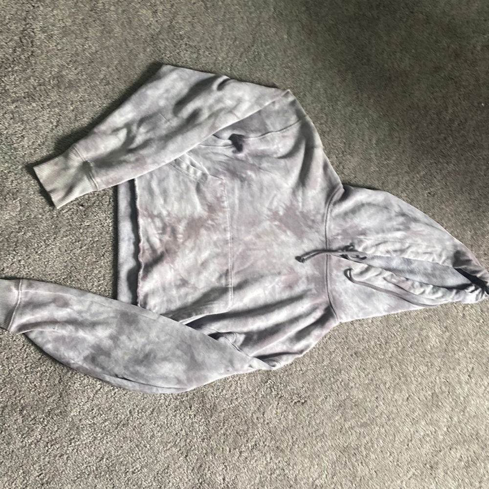 Cropped gray hoodie size small